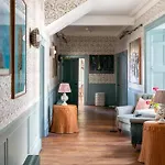 Armada House 4*