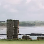 Armada House 4*