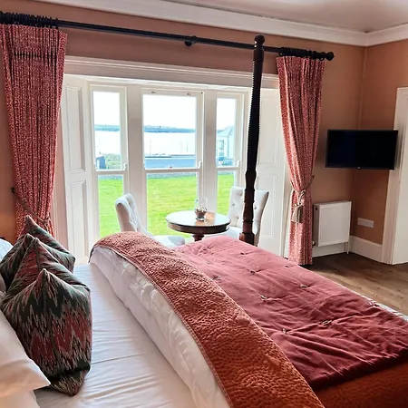 Armada House 4* Spanish Point