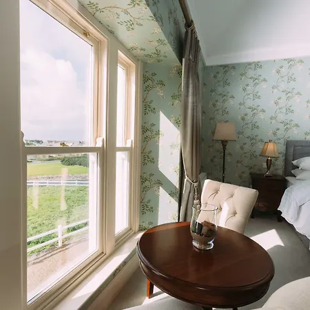 Pensionat Armada House 4*