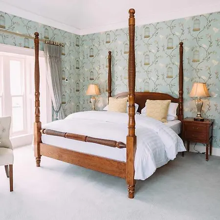 Armada House 4* Spanish Point