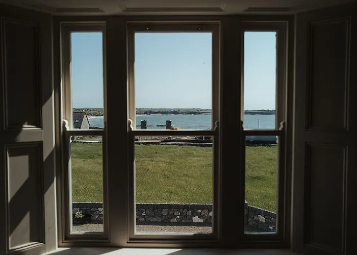 Armada House 4* Spanish Point